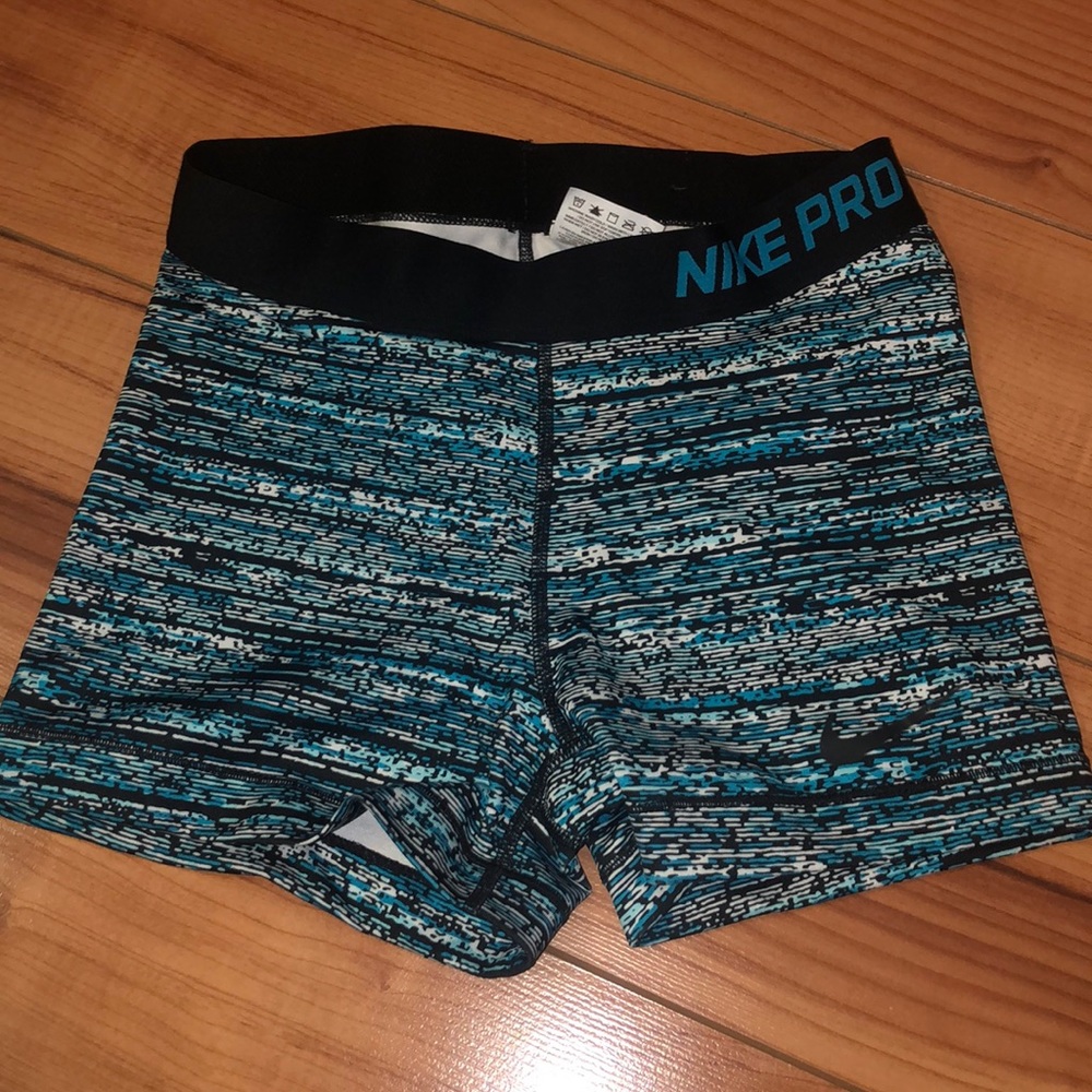 Nike Pro colored spandex